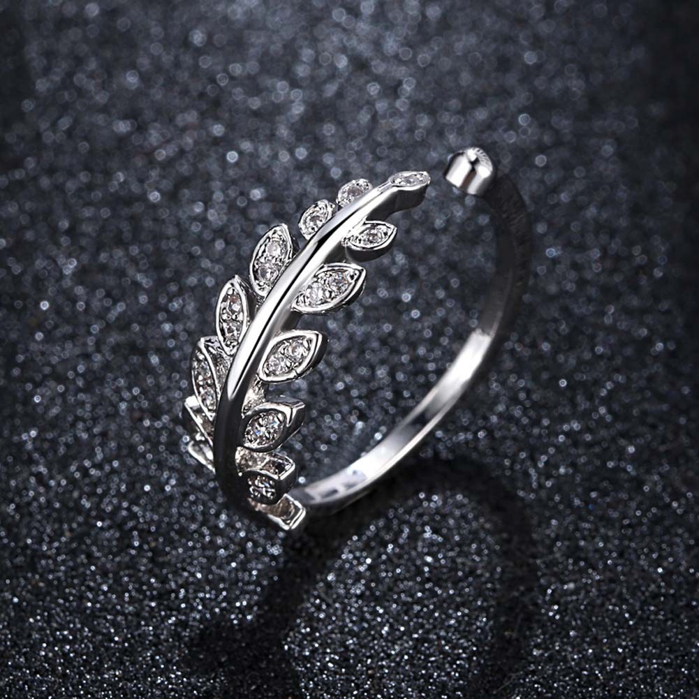 Vacker ring av hög kvalite - lagerblad
