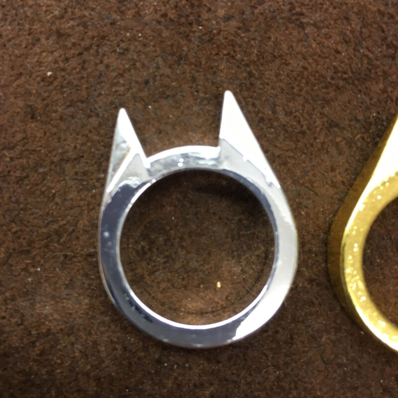 Ring silverfärgad