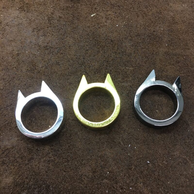 Ring guldfärg