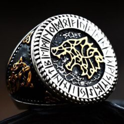 Ring - Nordisk Mytologi - Fenrir med runor - Rostfritt stål - Hög kvalite