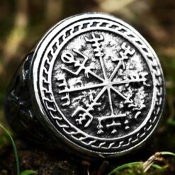 Ring - Nordisk mytologi - Vegvisir med yxor och valknut
