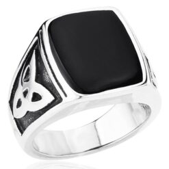 Ring - Nordisk mytologi - Svart med Triquetra