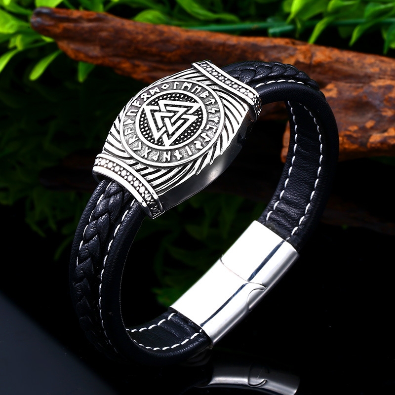 Armband - Nordisk mytologi - Valknut med runor
