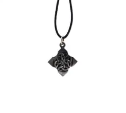 Smycke med kelterkors